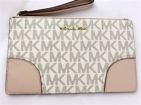 vanilla michael kors wallet